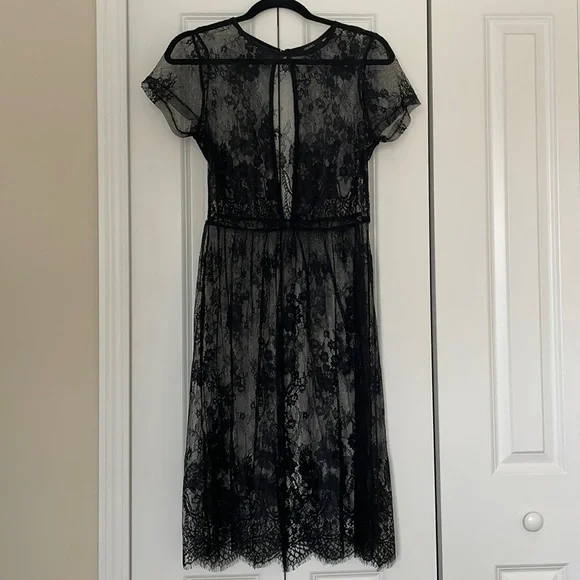 Forever 21 | Dresses | F2 Black Floral Lace Midi Overlay Dress W Keyhole  Back Size Med | Poshmark